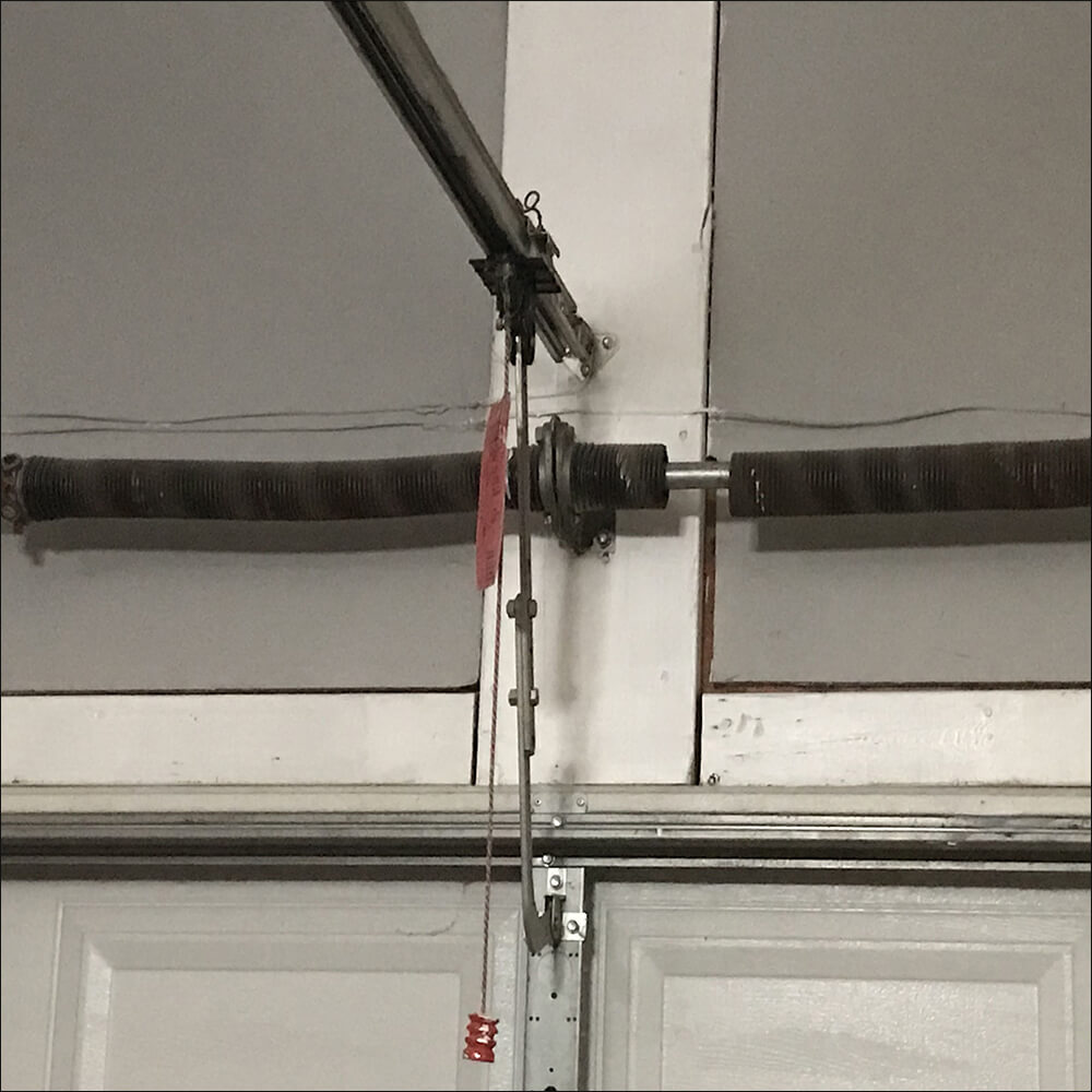  Garage Door Arm Fell Off for Small Space